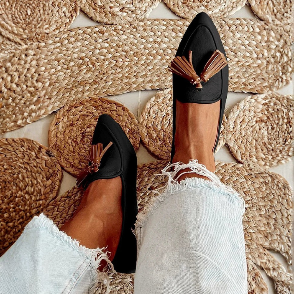 Emery | Pointed Loafers With Tassel
