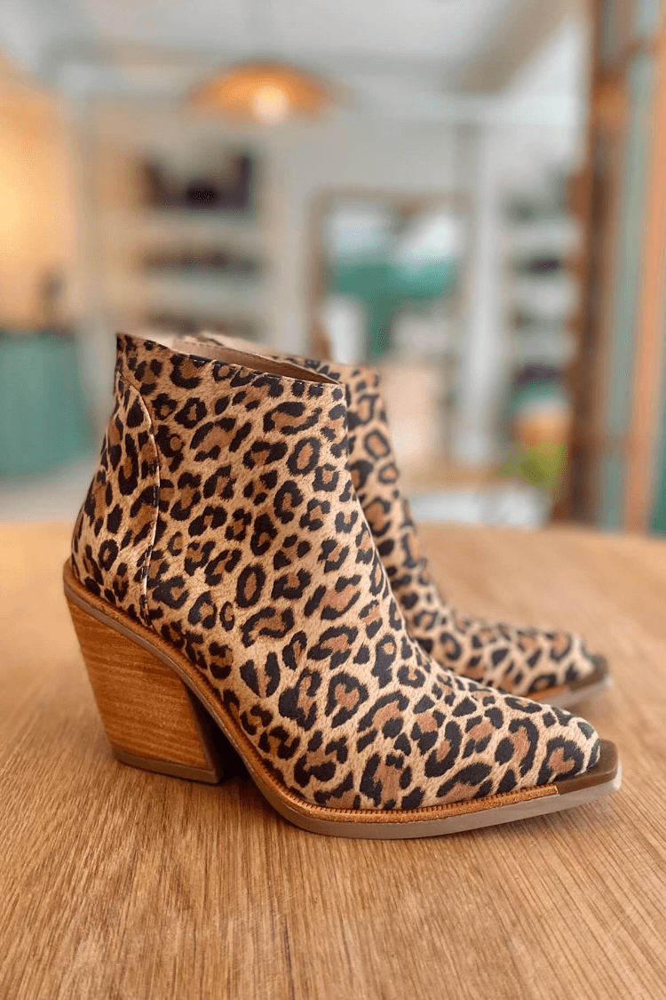 Amandine™ | Leopard Ankle Boots - Liam & Ivy