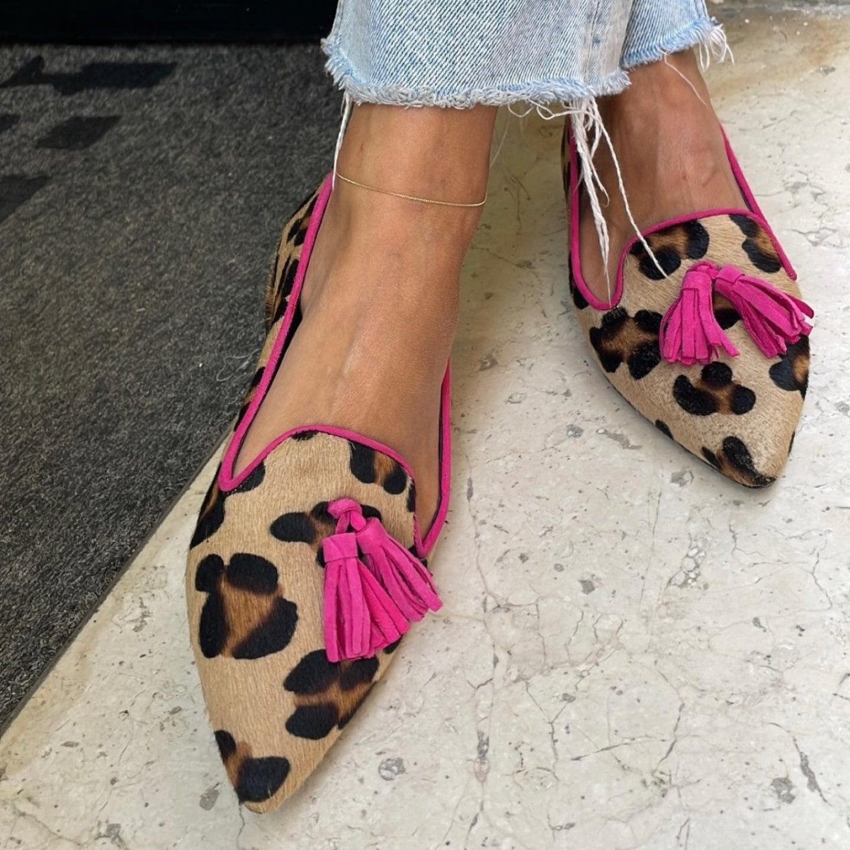 ANIMAL PRINT BALLET FLATS WITH CHIC TASSELS - Liam & Ivy