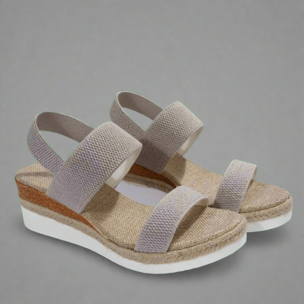 BLACK PLATFORM SANDALS - Liam & Ivy