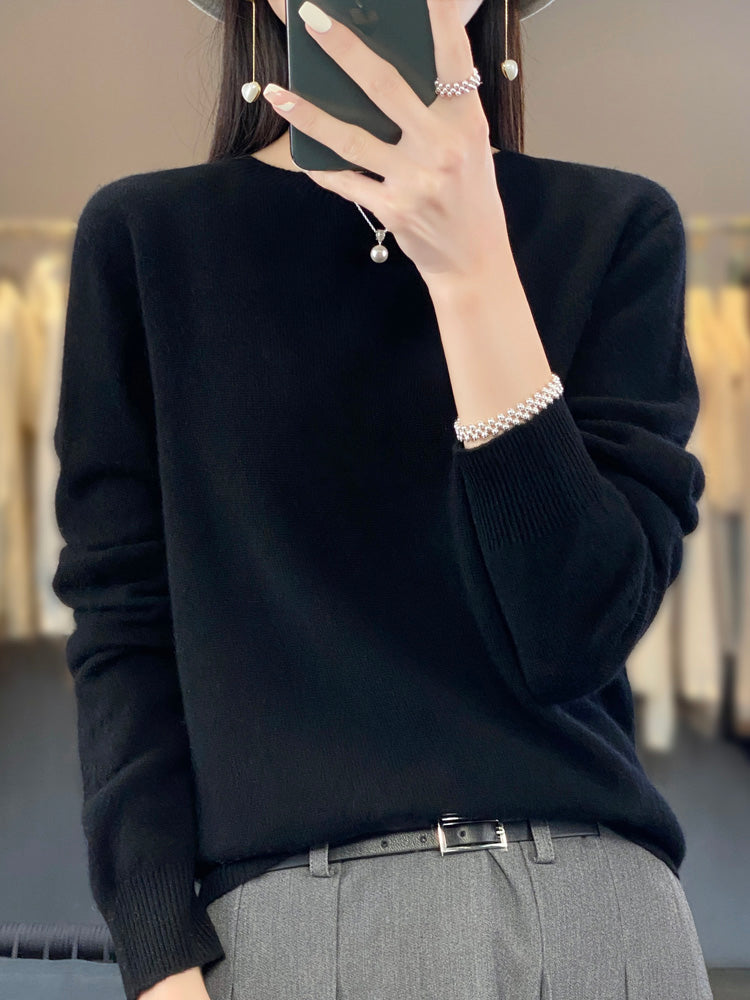 Léa – Soft and Refined Sweater