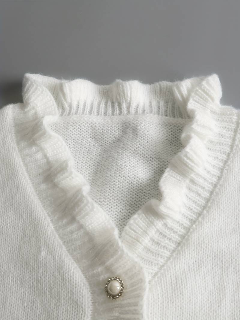 Gisèle™ | Elegant Embrace Sweater