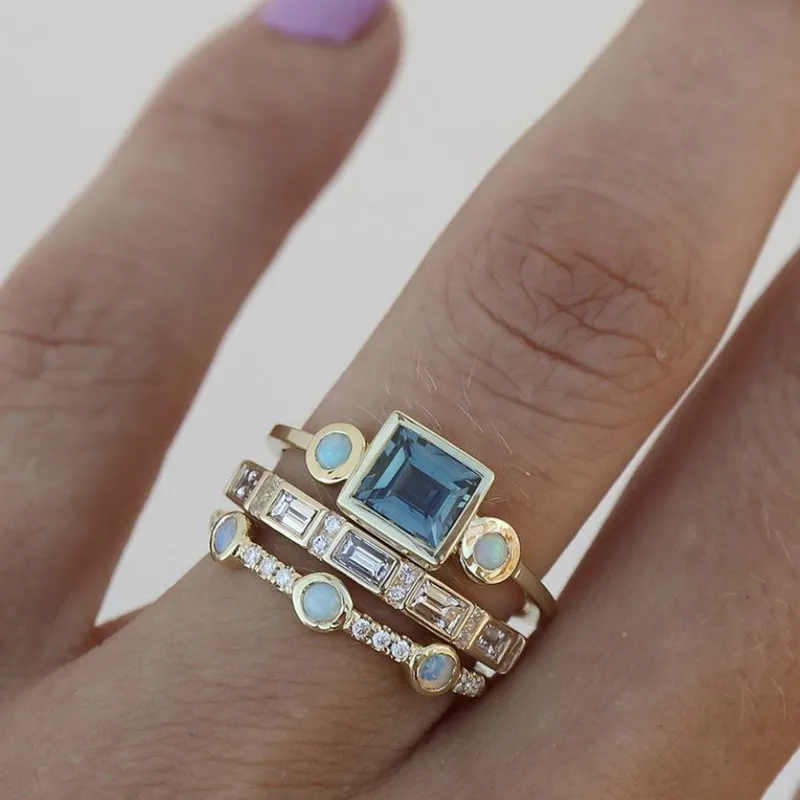 Vintage blue crystal ring