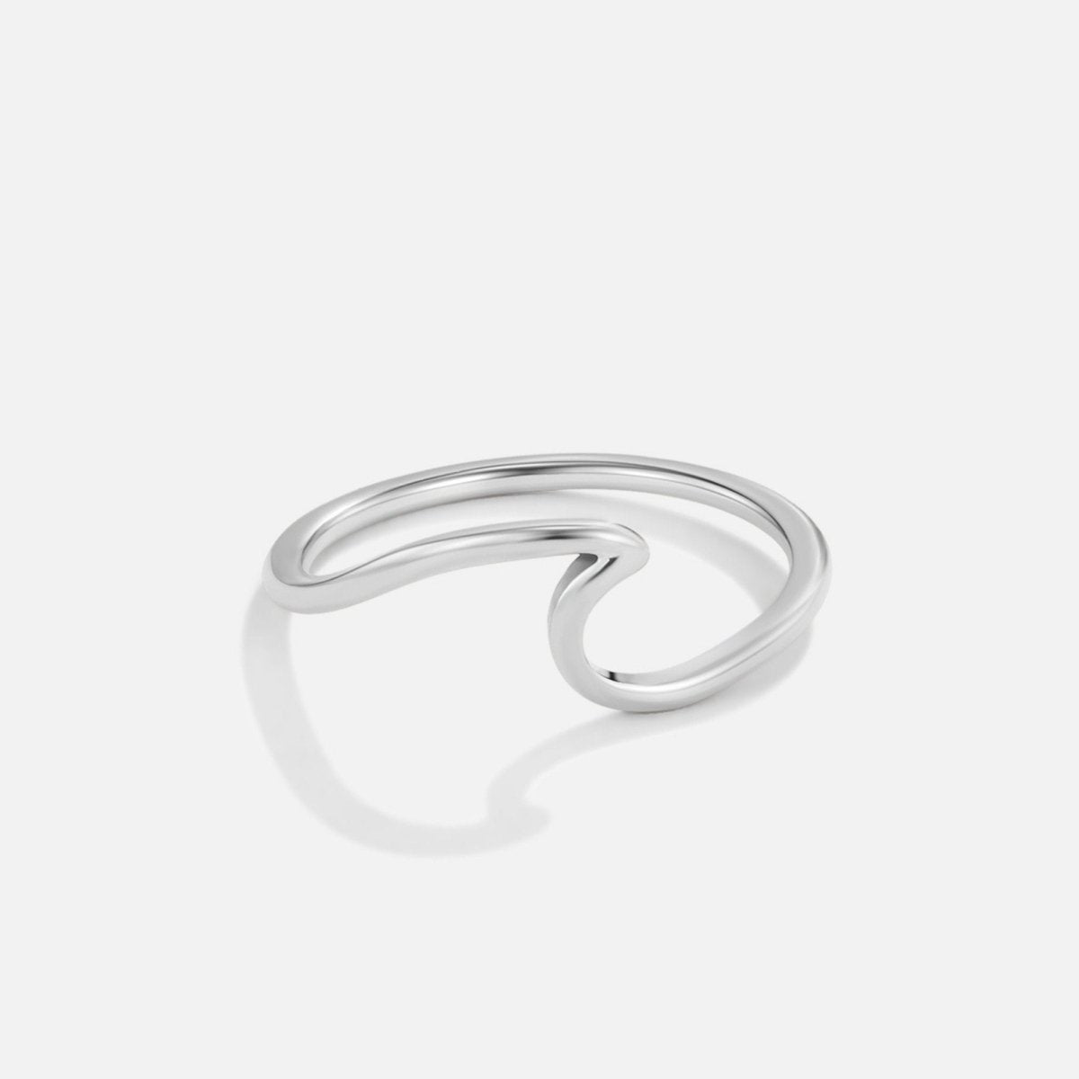 Imari Silver Wavy Ring - Liam & Ivy