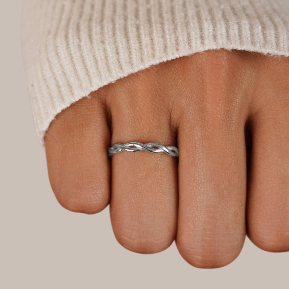 Infinity Spinning Ring 18K Silver - Liam & Ivy