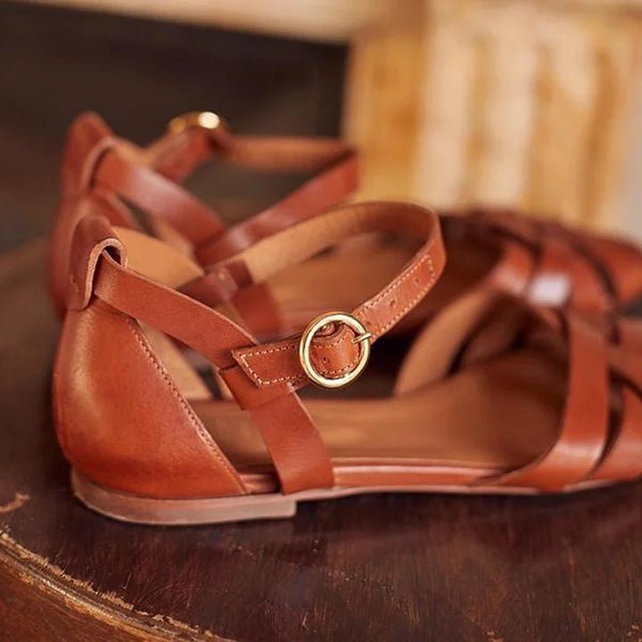 STRAPPY FLAT SANDALS - Liam & Ivy