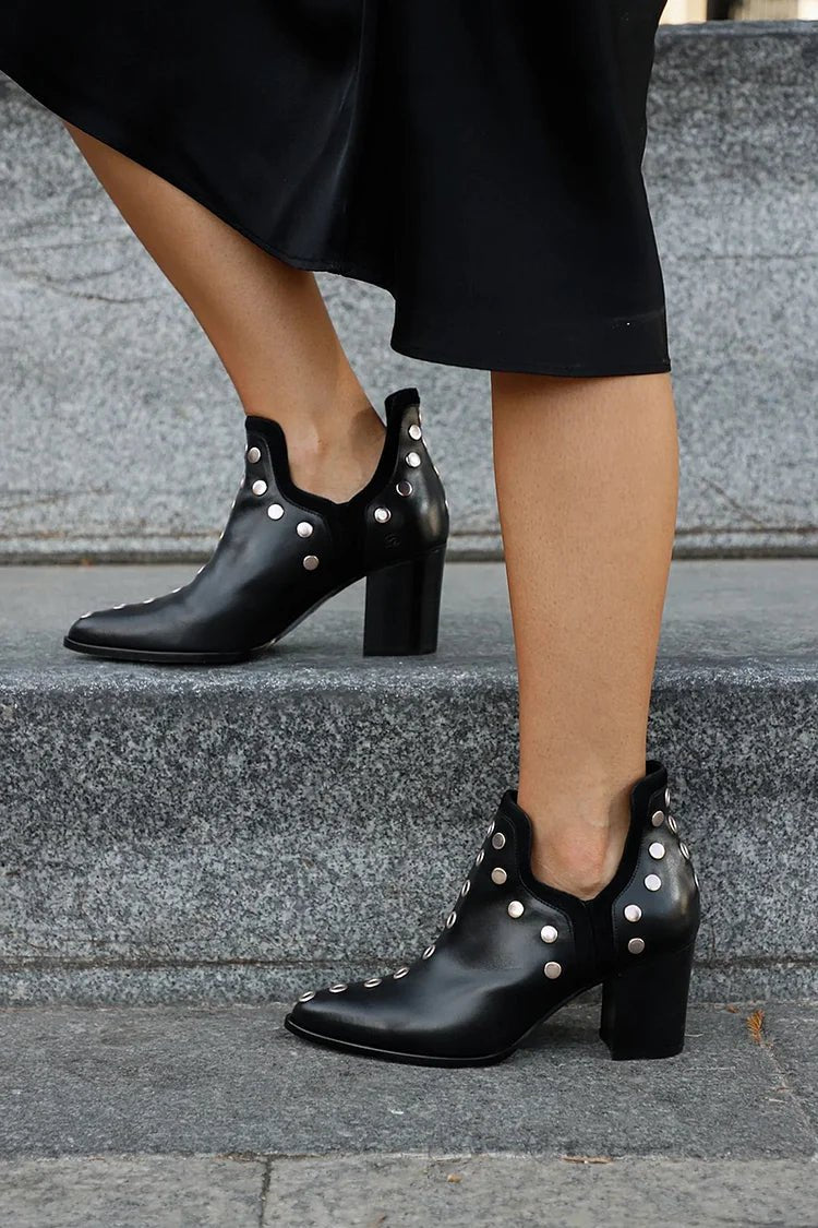 STUDDED ANKLE BOOT WITH WIDE HEEL - Liam & Ivy