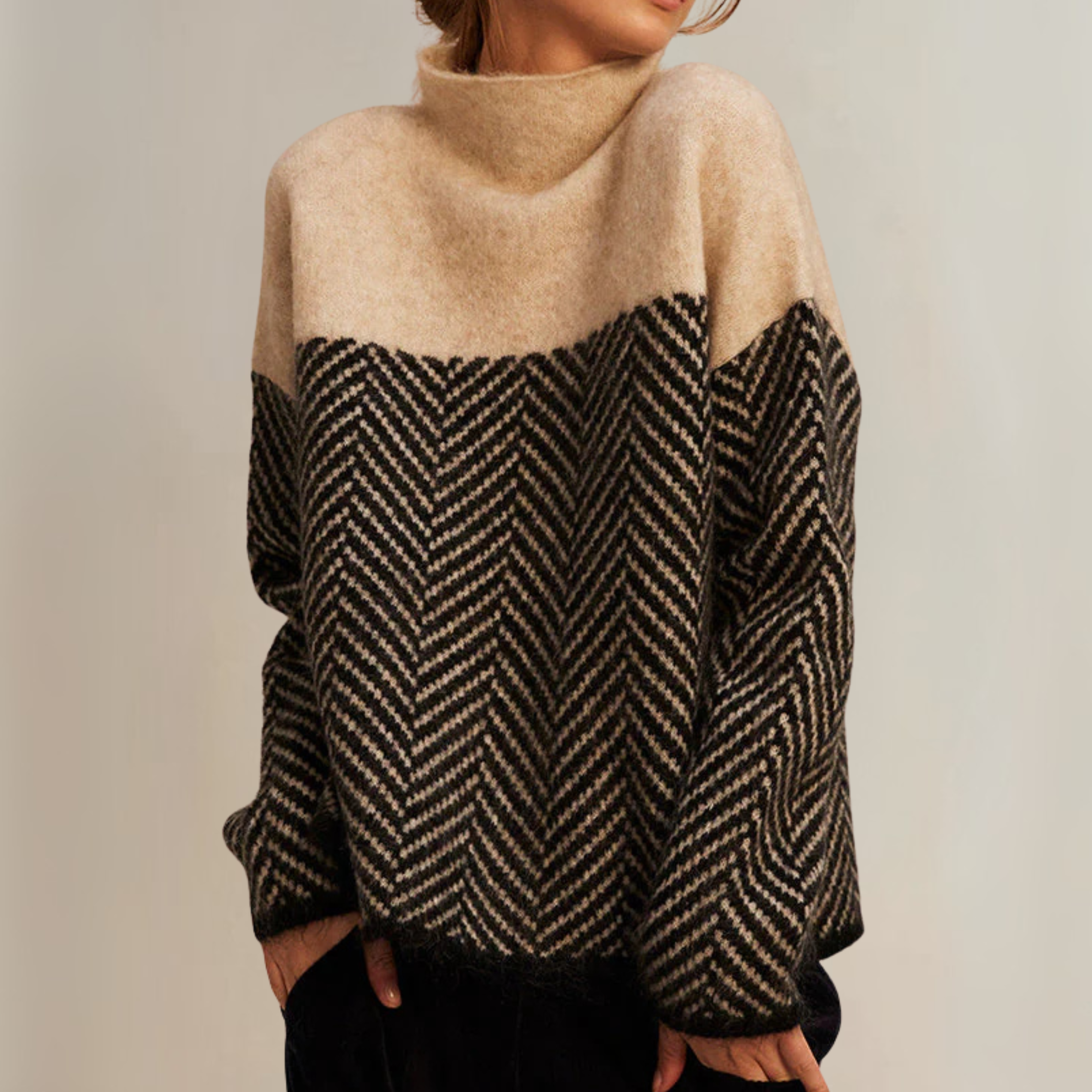 Elise – Elegant High-Neck Sweater