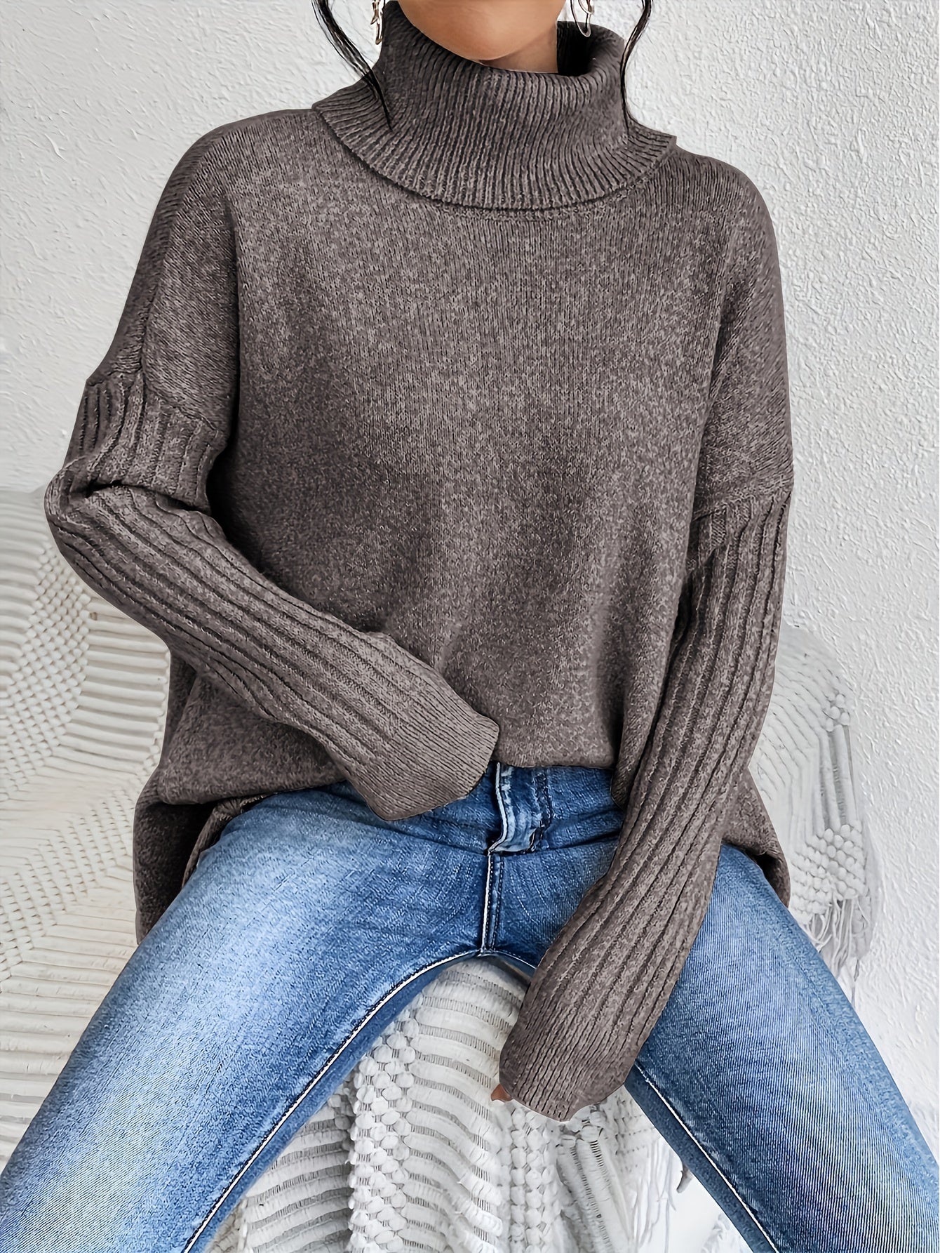 Anaïs – Cozy Chic Sweater