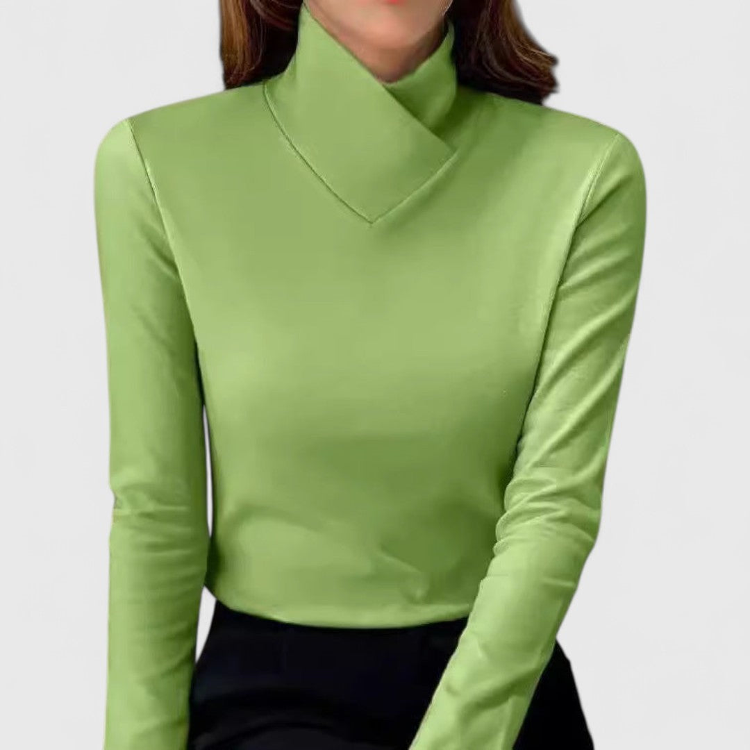 Élise – Chic Turtleneck Sweater