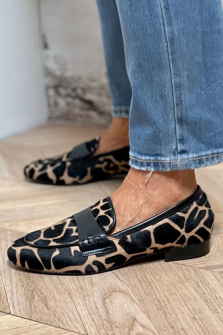 ANIMAL PRINT LOAFER WITH ELEGANT DETAIL - Liam & Ivy