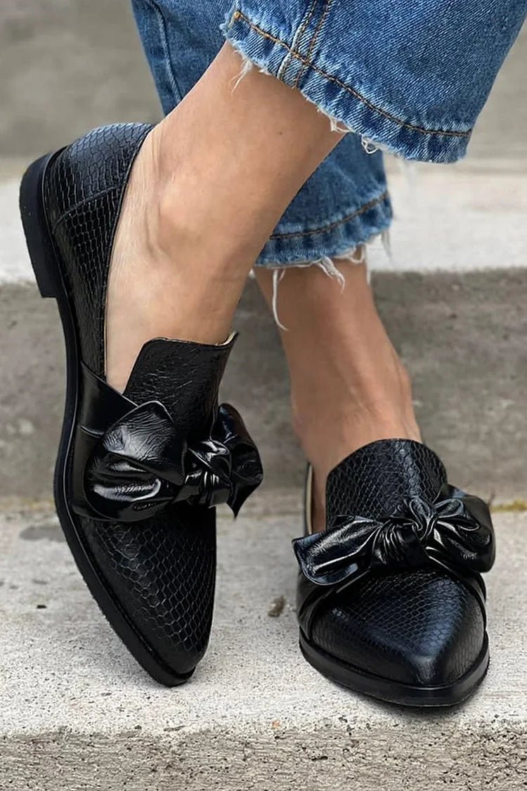 BLACK LOAFER WITH SHINY BOW - Liam & Ivy