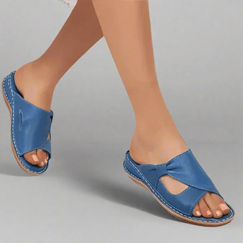 CASUAL SLIDE SANDALS - Liam & Ivy