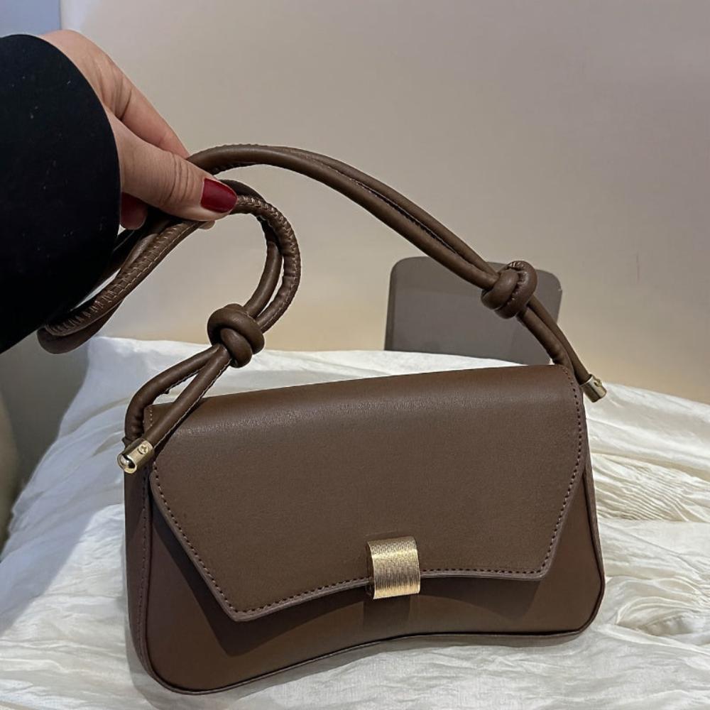 Daphne | Vintage Charm Crossbody Bag