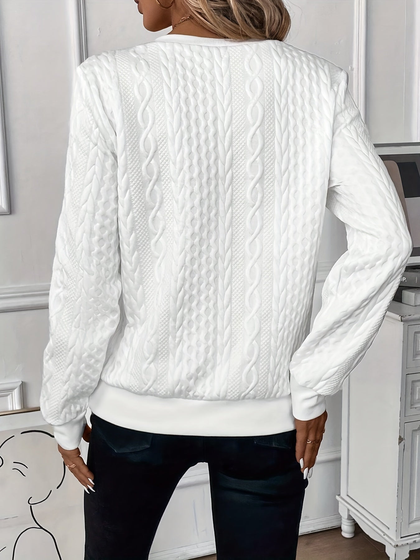 Emily™ | Chic Pullover in Refined Knit