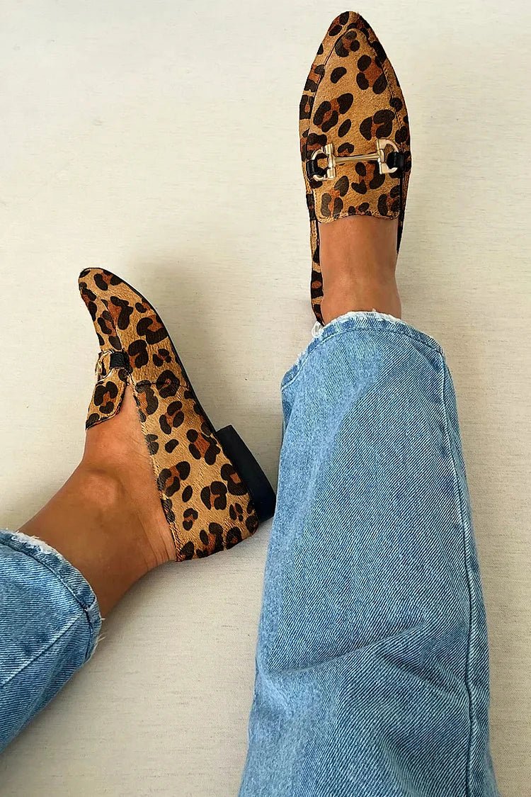 LOAFER WITH METALLIC DETAIL - Liam & Ivy