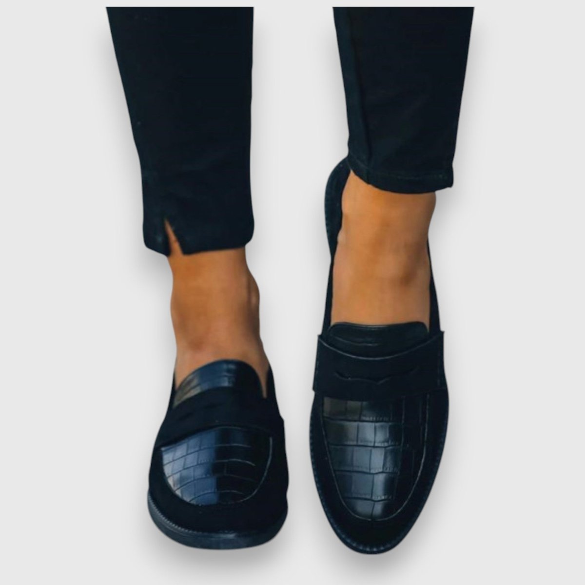Mariluz | Orthopedic Loafers - Liam & Ivy